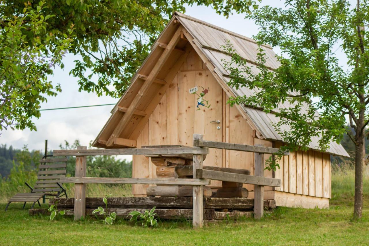 Bee House Maja Hotel Rob Buitenkant foto